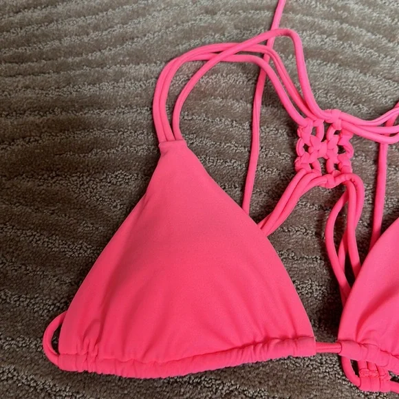 American eagle, orange triangle, bikini top, size medium - Picture 2 of 6